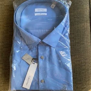 Calvin Klein men’s dress shirt